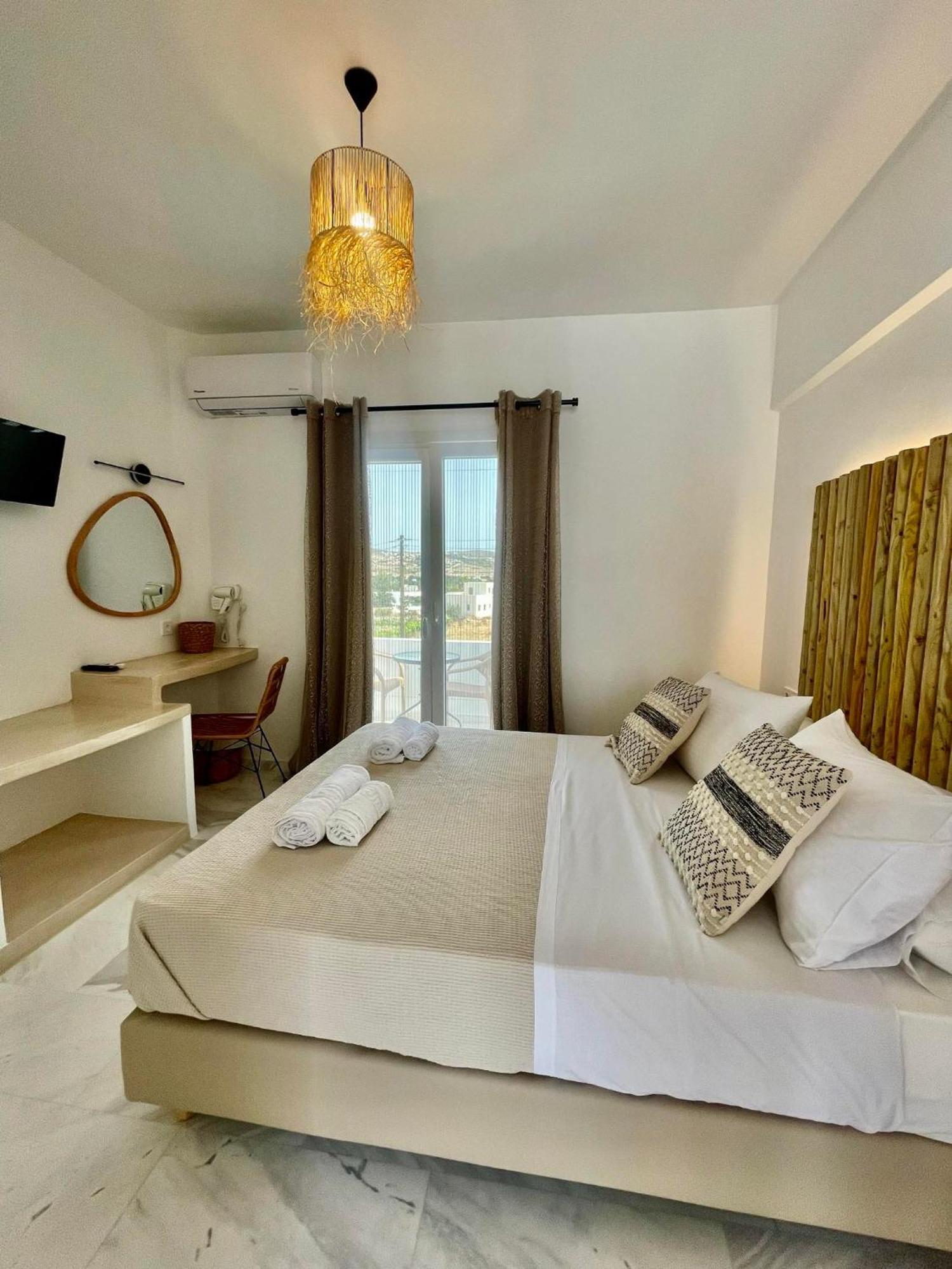 Athina Rooms - Lounge Apartments Páros Extérieur photo