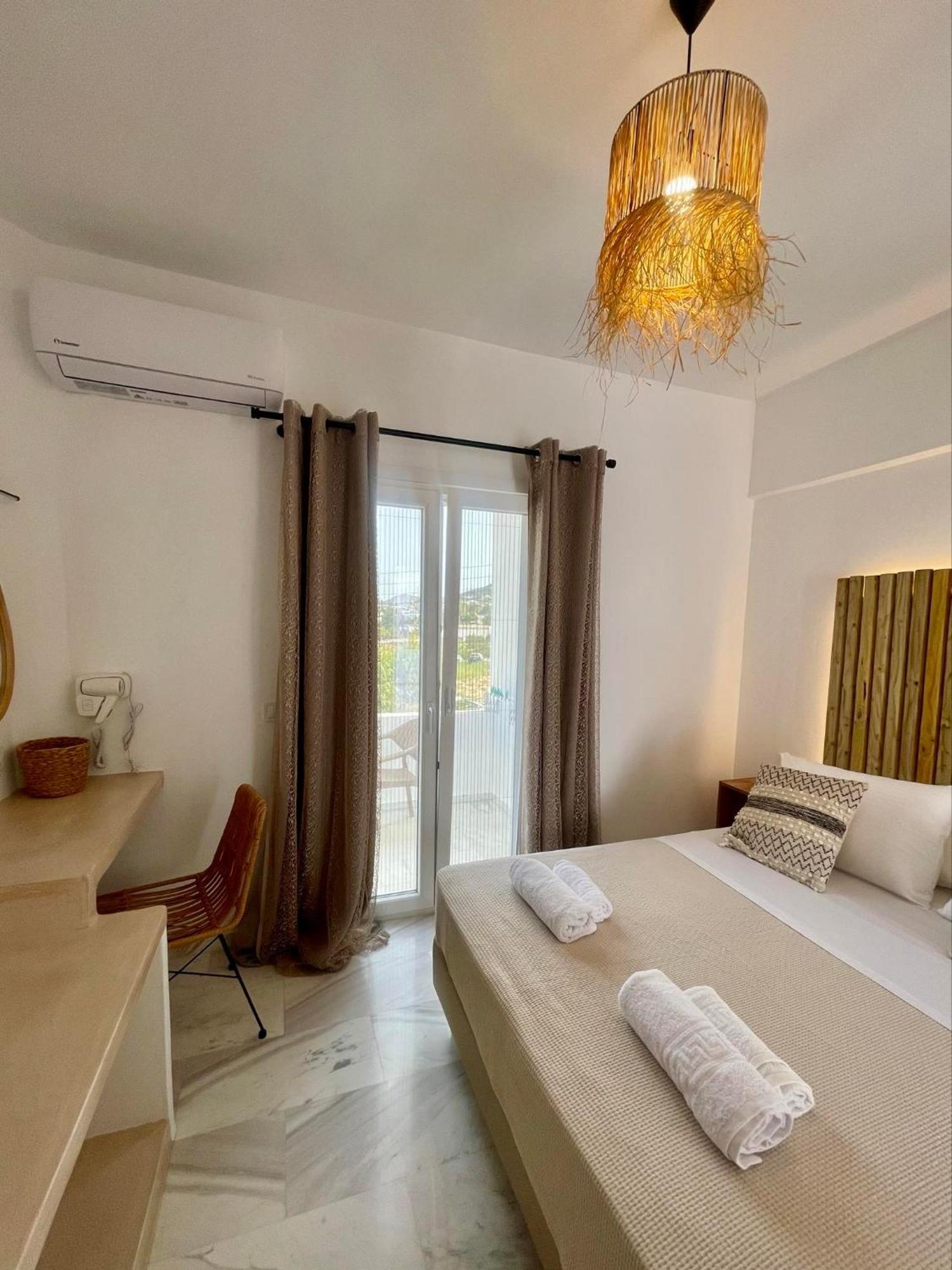 Athina Rooms - Lounge Apartments Páros Extérieur photo